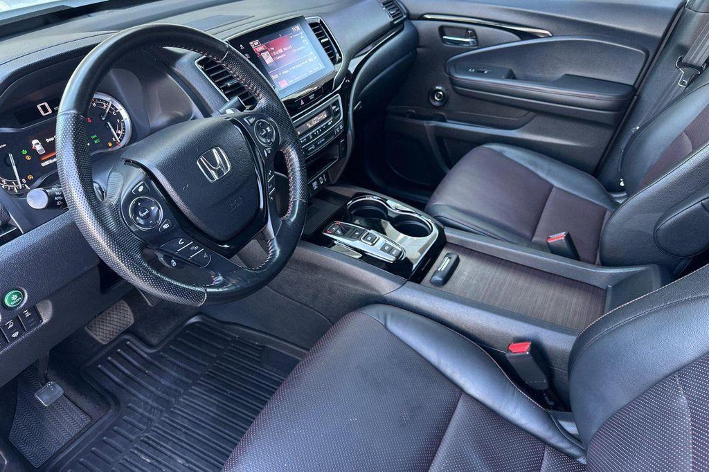 used 2023 Honda Ridgeline car, priced at $35,501