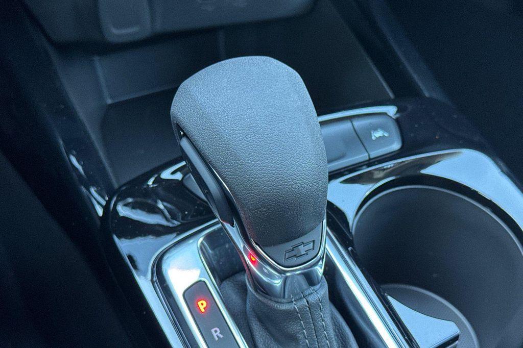 new 2026 Chevrolet Trax car, priced at $25,747