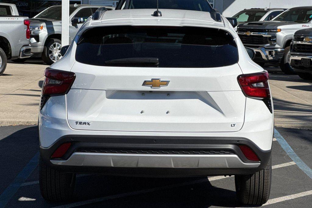 new 2026 Chevrolet Trax car, priced at $25,747