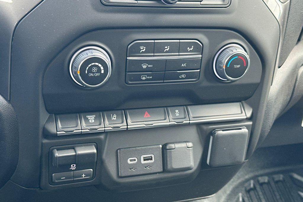 new 2025 Chevrolet Silverado 3500 car, priced at $82,578