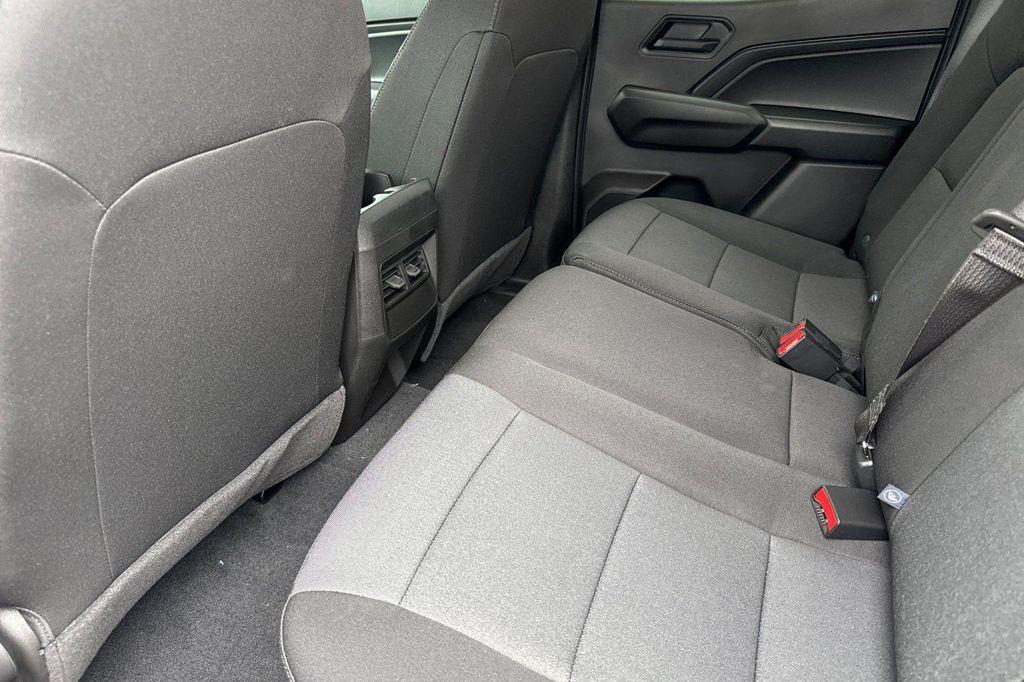 new 2025 Chevrolet Colorado car, priced at $36,004