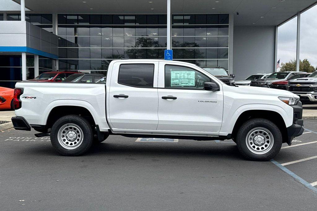 new 2025 Chevrolet Colorado car, priced at $36,004