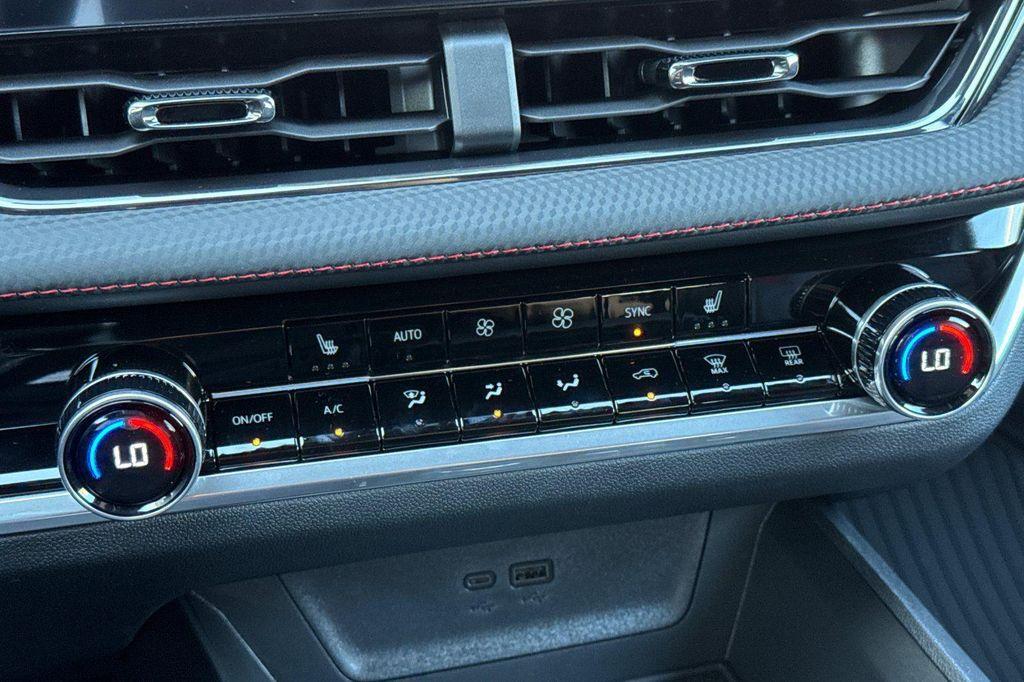 new 2026 Chevrolet Equinox car, priced at $37,469