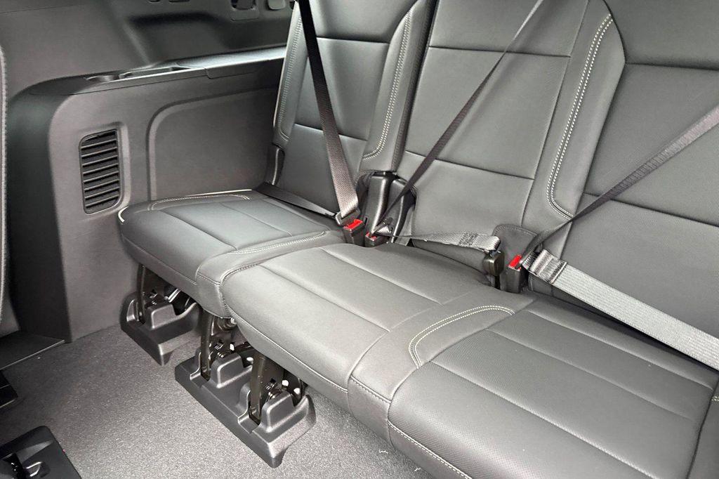 new 2026 Chevrolet Suburban car, priced at $79,985