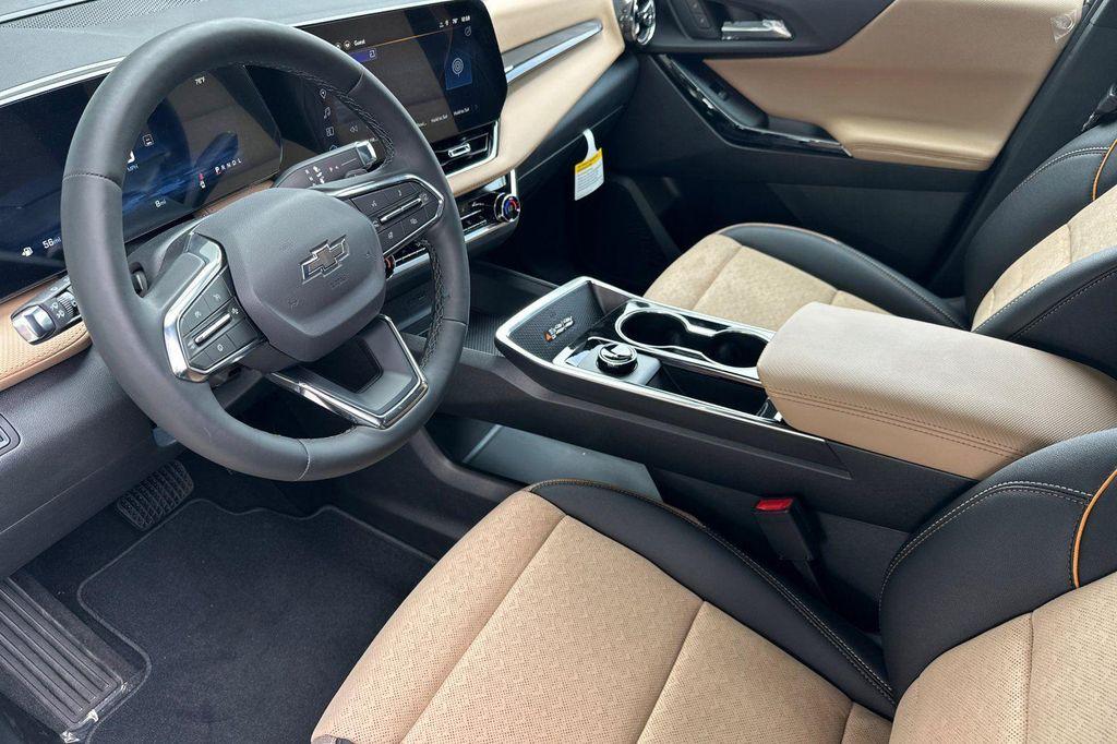 new 2026 Chevrolet Equinox car, priced at $39,280