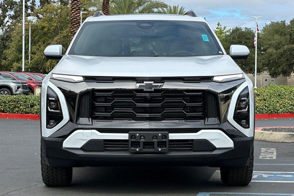 new 2026 Chevrolet Equinox car, priced at $39,280