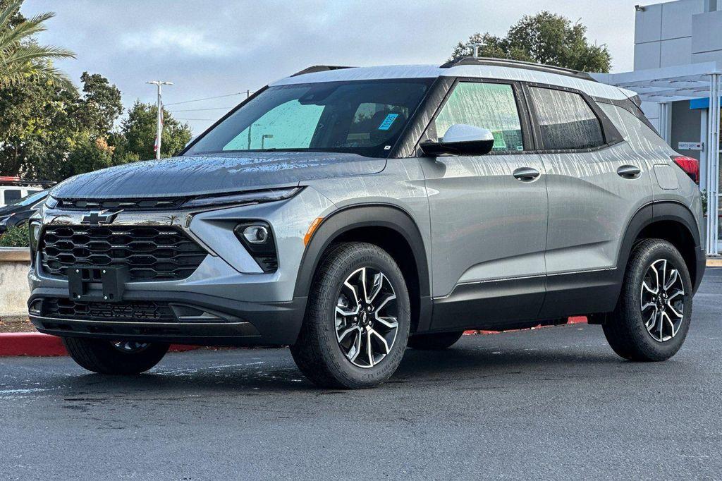 new 2026 Chevrolet TrailBlazer car, priced at $27,490