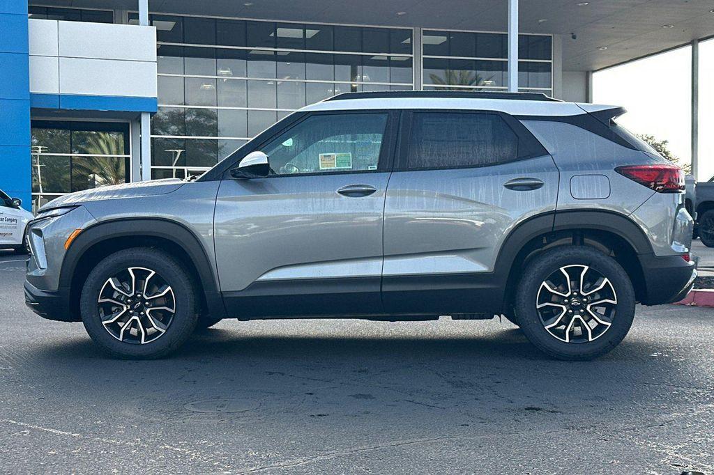 new 2026 Chevrolet TrailBlazer car, priced at $27,490