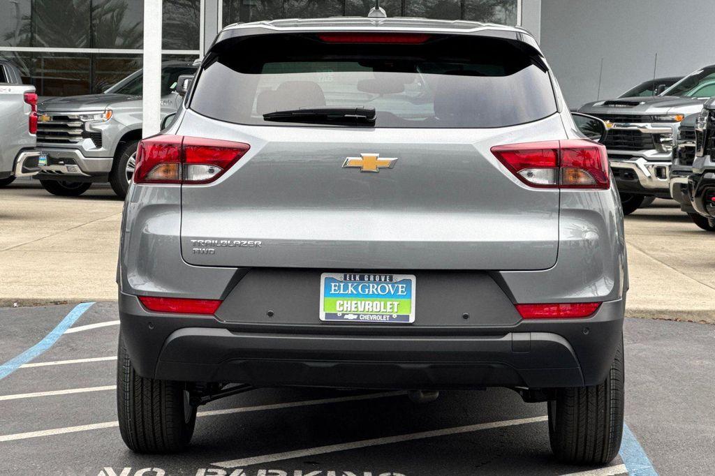 new 2026 Chevrolet TrailBlazer car, priced at $25,385