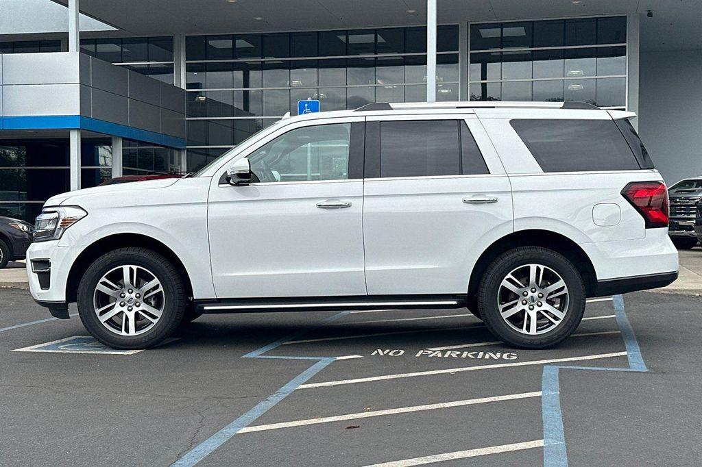 used 2023 Ford Expedition car, priced at $43,988