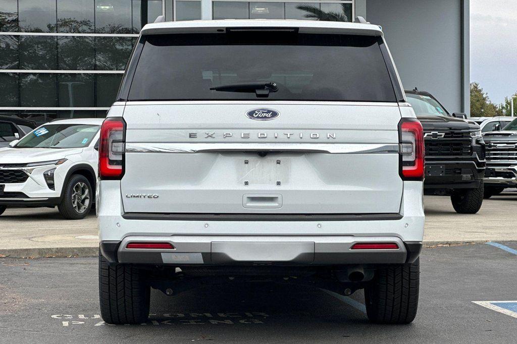 used 2023 Ford Expedition car, priced at $43,988