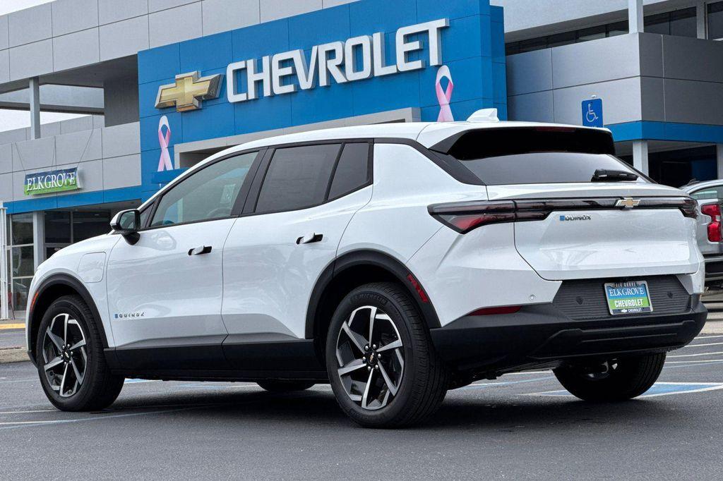 new 2026 Chevrolet Equinox EV car, priced at $33,888