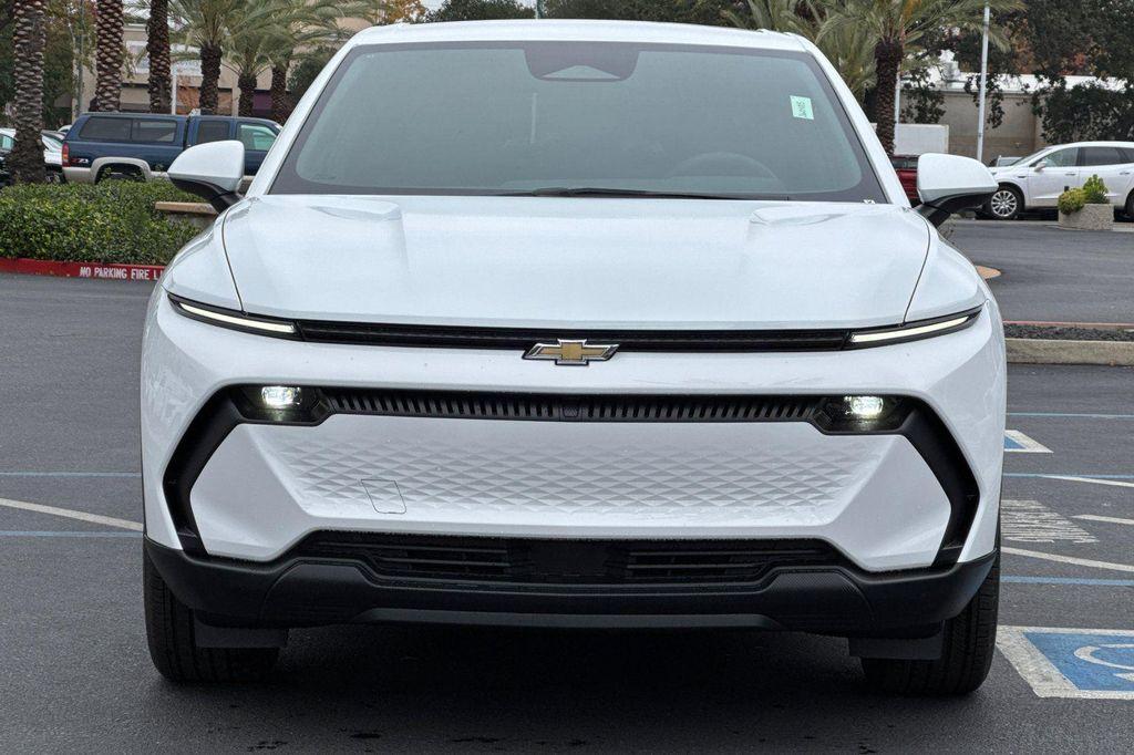 new 2026 Chevrolet Equinox EV car, priced at $33,888