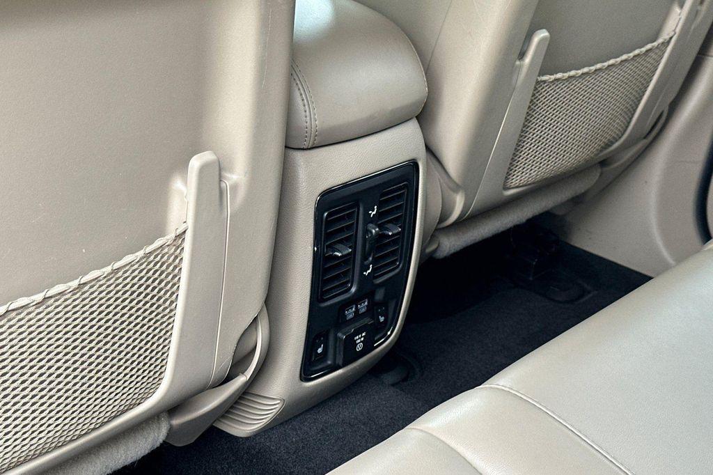 used 2014 Jeep Grand Cherokee car, priced at $10,988