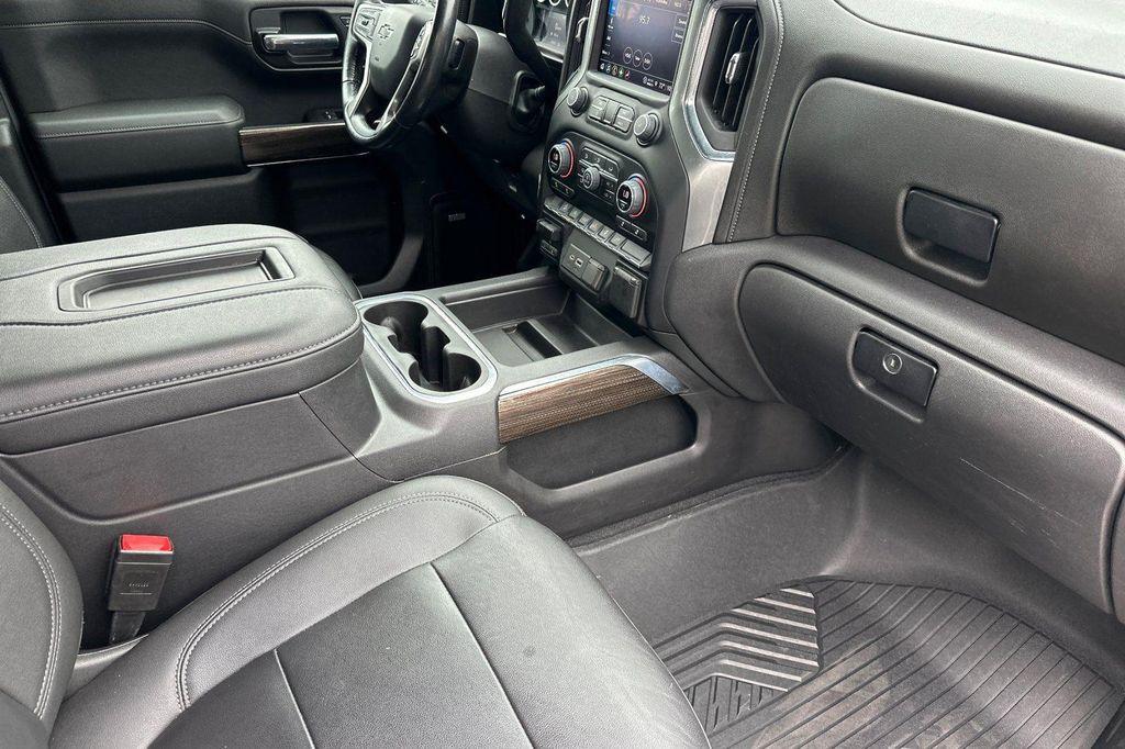 used 2022 Chevrolet Silverado 1500 car, priced at $40,988