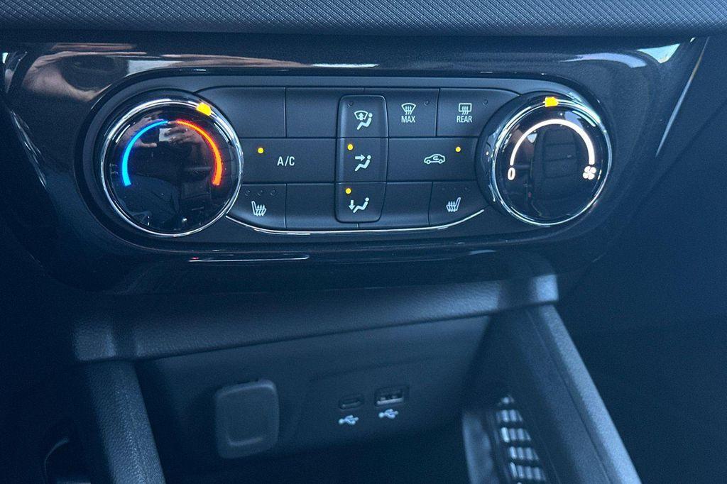 new 2026 Chevrolet TrailBlazer car, priced at $30,796