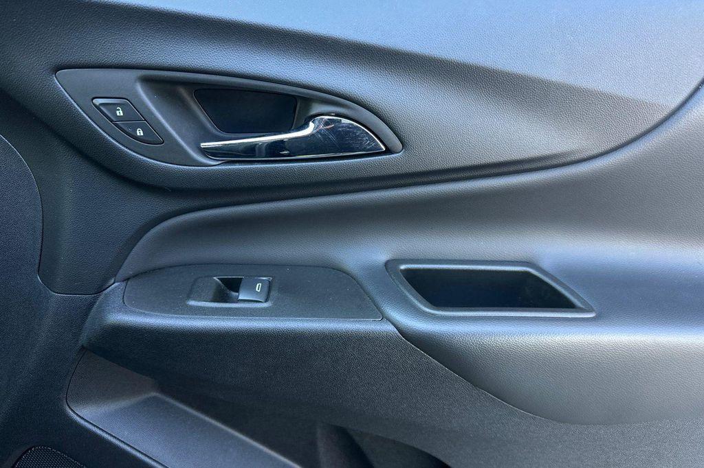 used 2023 Chevrolet Equinox car, priced at $20,601