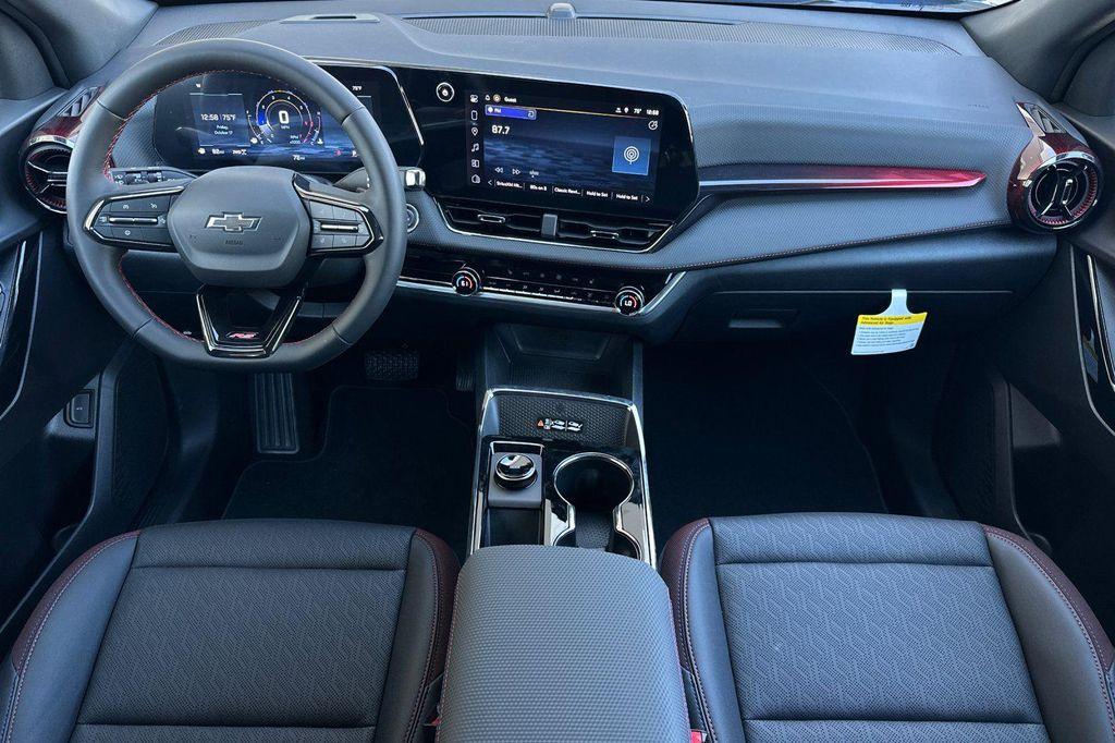 new 2026 Chevrolet Equinox car, priced at $34,895