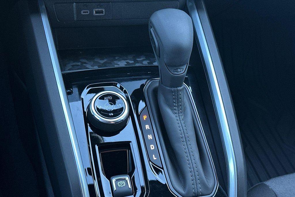 new 2026 Chevrolet Colorado car, priced at $42,724