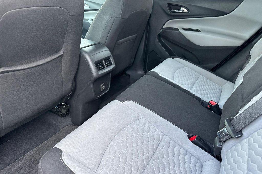 used 2021 Chevrolet Equinox car, priced at $18,501