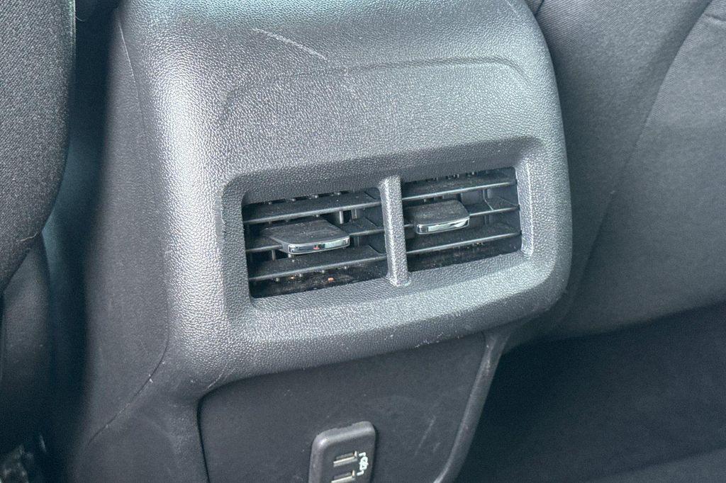 used 2021 Chevrolet Equinox car, priced at $18,501