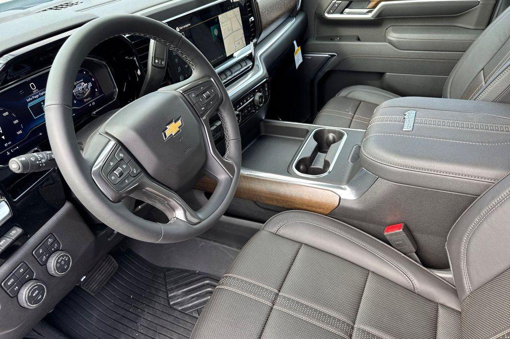 new 2025 Chevrolet Silverado 3500 car, priced at $86,200