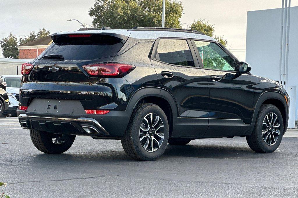 new 2026 Chevrolet TrailBlazer car, priced at $28,280