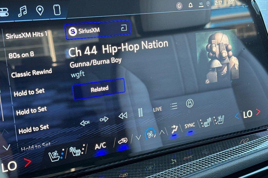 new 2026 Chevrolet Traverse car, priced at $55,029