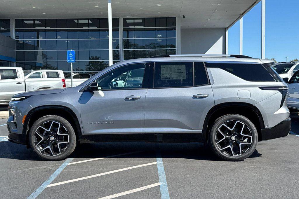 new 2026 Chevrolet Traverse car, priced at $55,029