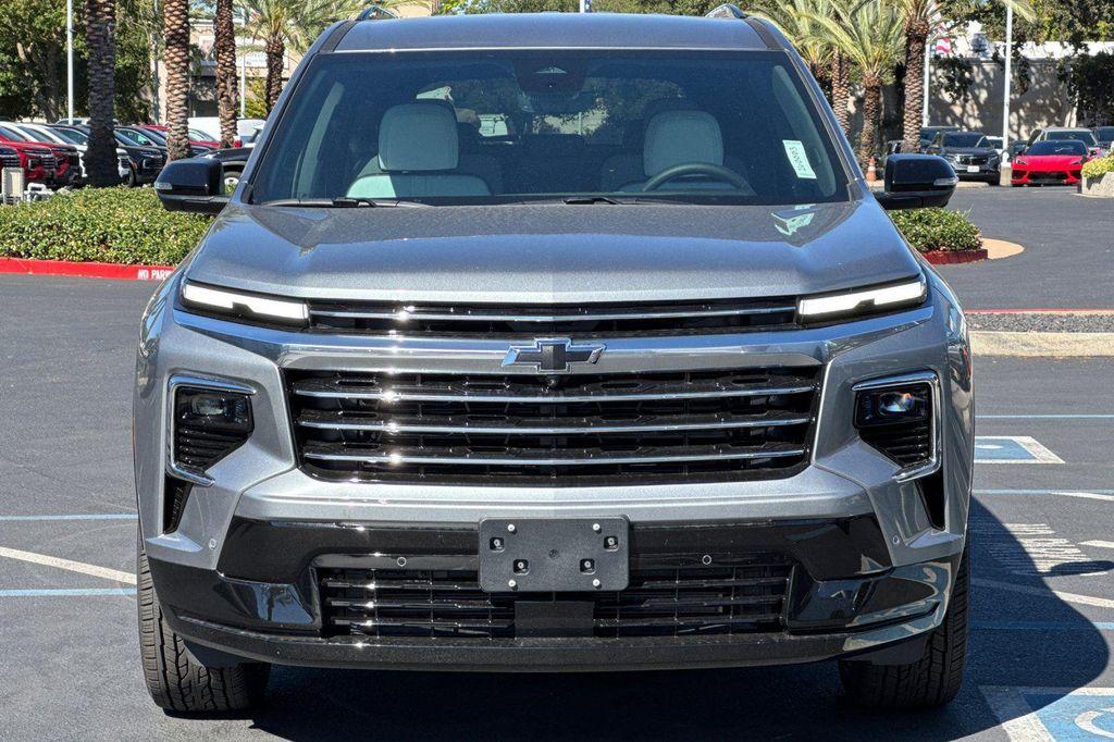 new 2026 Chevrolet Traverse car, priced at $55,029