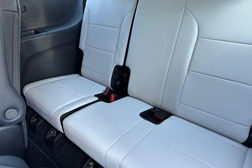 new 2026 Chevrolet Traverse car, priced at $55,029