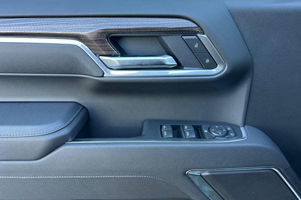 new 2026 Chevrolet Silverado 1500 car, priced at $46,380