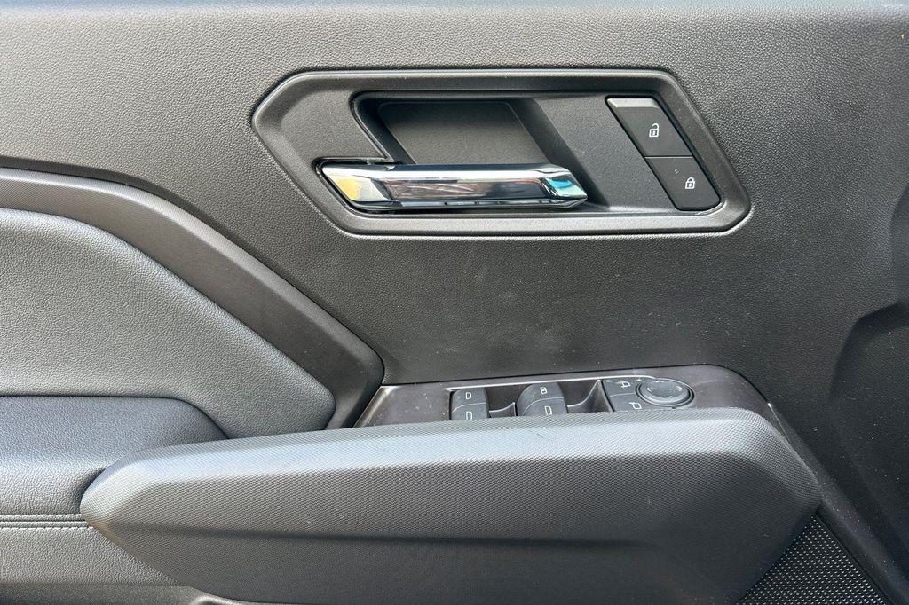 new 2026 Chevrolet Colorado car, priced at $43,404