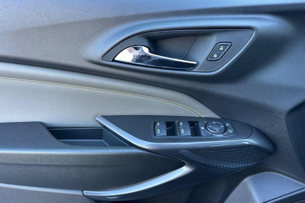 new 2026 Chevrolet Trax car, priced at $27,709