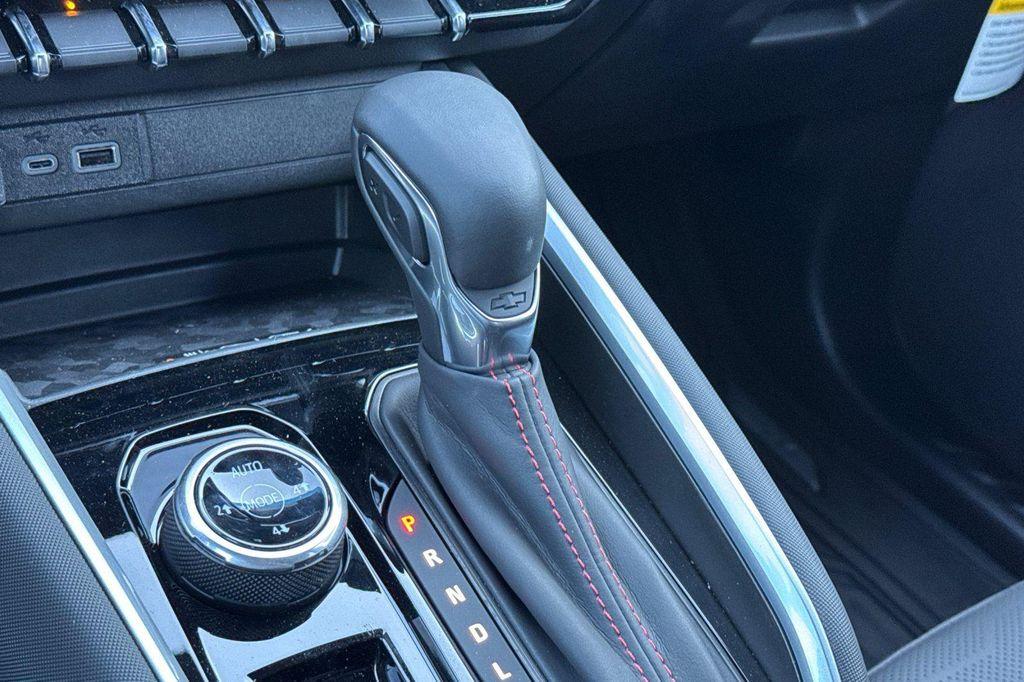 new 2025 Chevrolet Colorado car, priced at $45,974