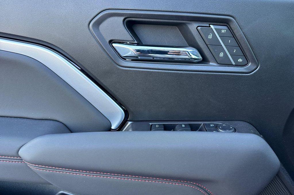 new 2025 Chevrolet Colorado car, priced at $45,974