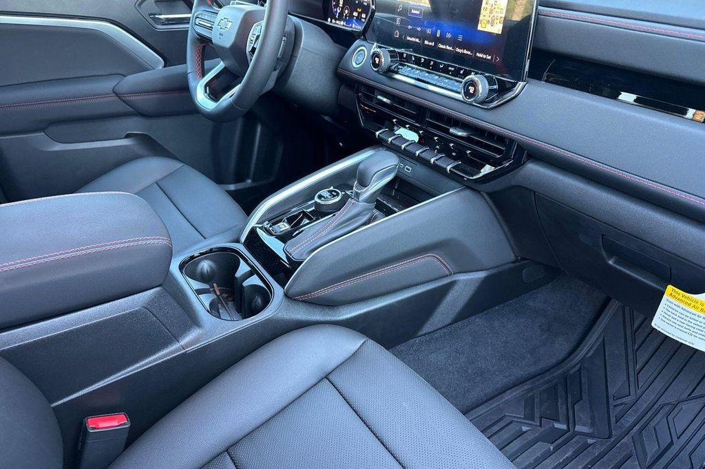 new 2025 Chevrolet Colorado car, priced at $45,974