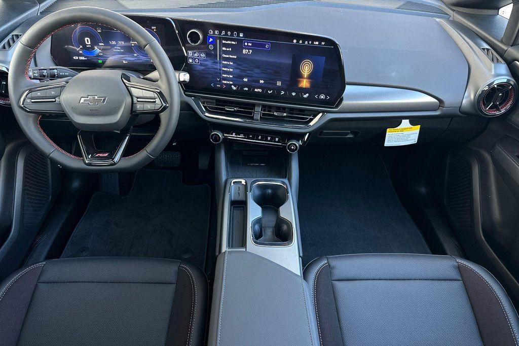 new 2025 Chevrolet Equinox EV car, priced at $46,753