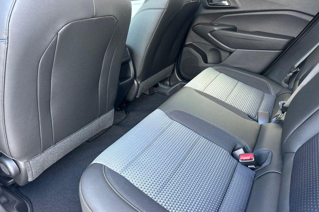 new 2025 Chevrolet Trax car, priced at $24,843
