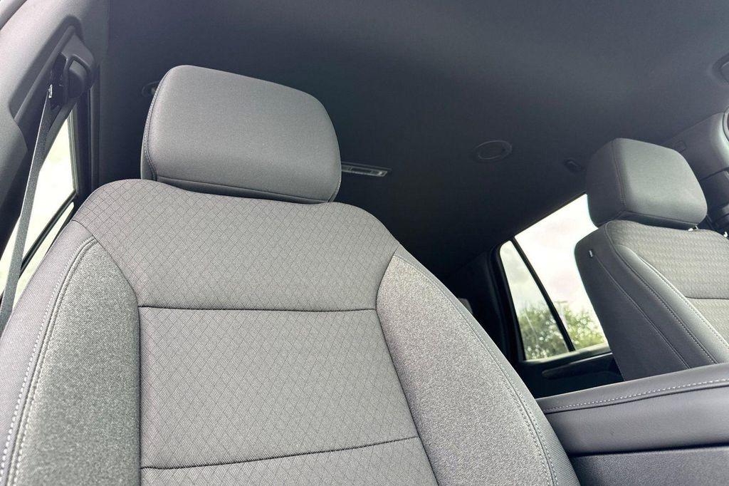 new 2025 Chevrolet Tahoe car, priced at $62,020