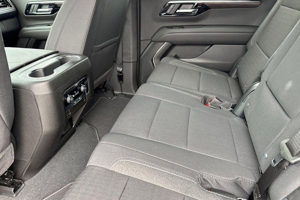 new 2025 Chevrolet Tahoe car, priced at $62,020