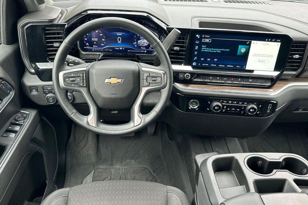 used 2024 Chevrolet Silverado 1500 car