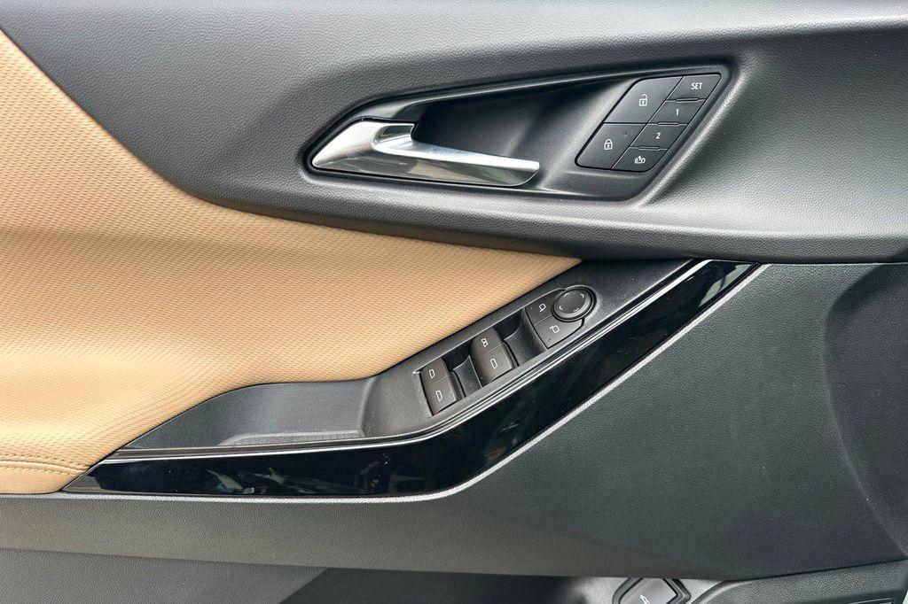 new 2026 Chevrolet Equinox car, priced at $35,874