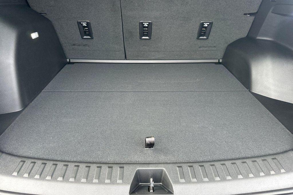 new 2026 Chevrolet Equinox car, priced at $35,874