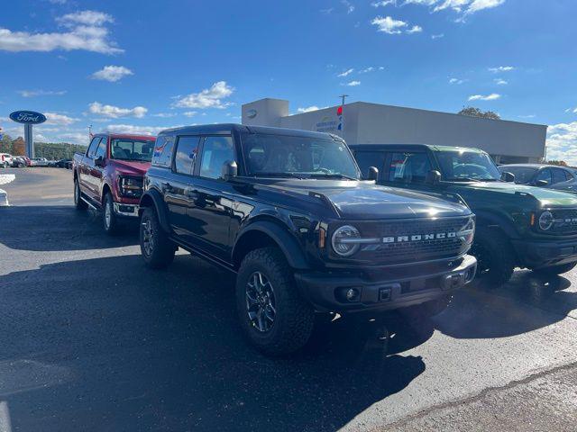 new 2025 Ford Bronco car, priced at $60,283