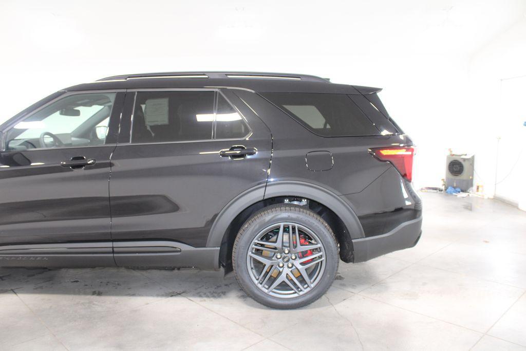 new 2025 Ford Explorer car, priced at $45,630