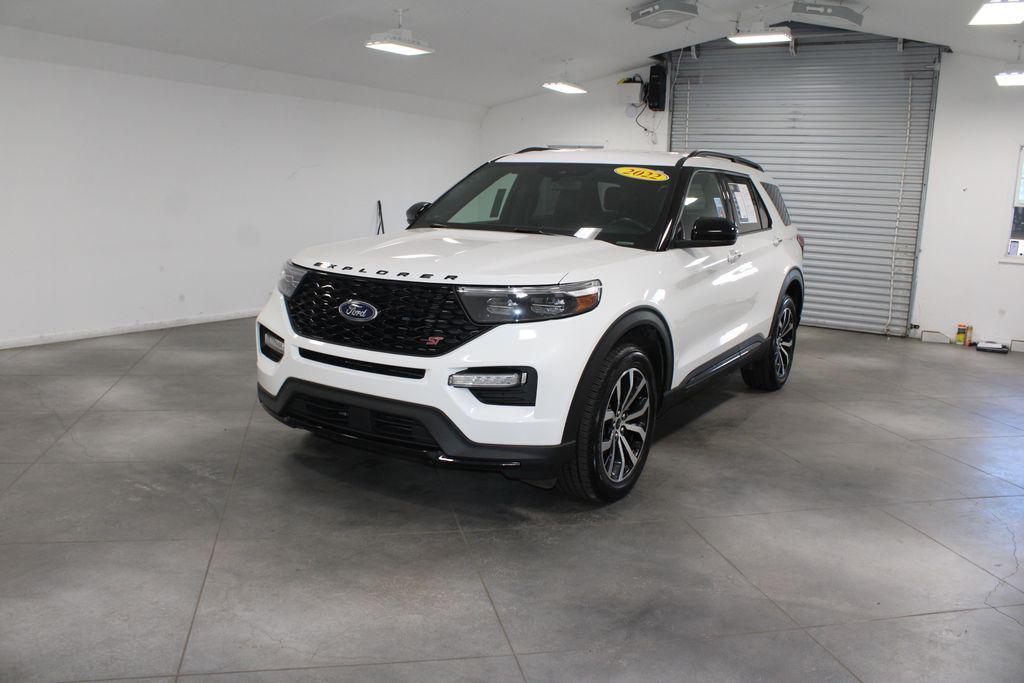 used 2022 Ford Explorer car, priced at $34,000
