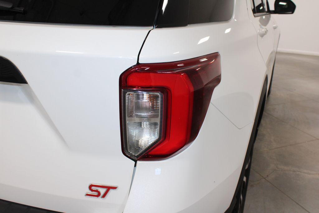 used 2022 Ford Explorer car, priced at $34,000