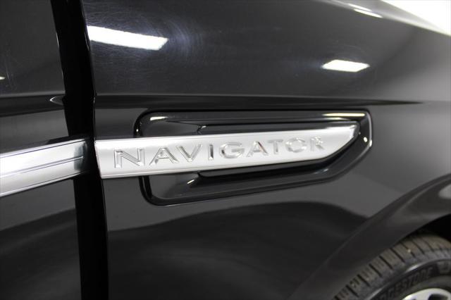 used 2021 Lincoln Navigator car, priced at $40,913