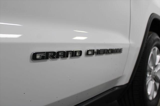 used 2021 Jeep Grand Cherokee car, priced at $24,290